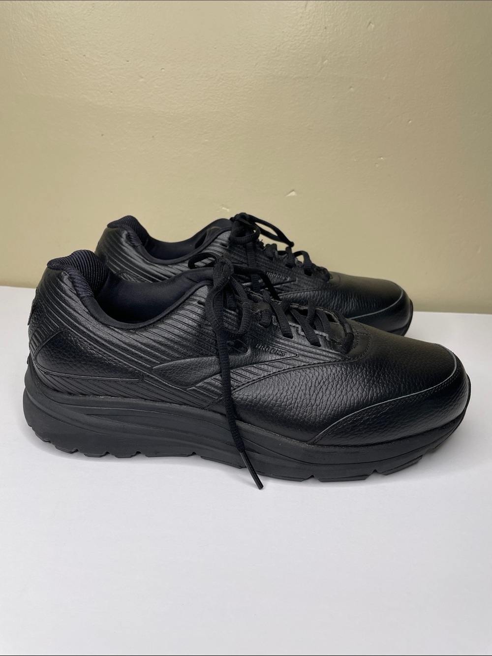 BROOKS Addition Walker 2 Woman’s Black Leather Shoes Size 11 EXTRA WIDE - Picture 12 of 12